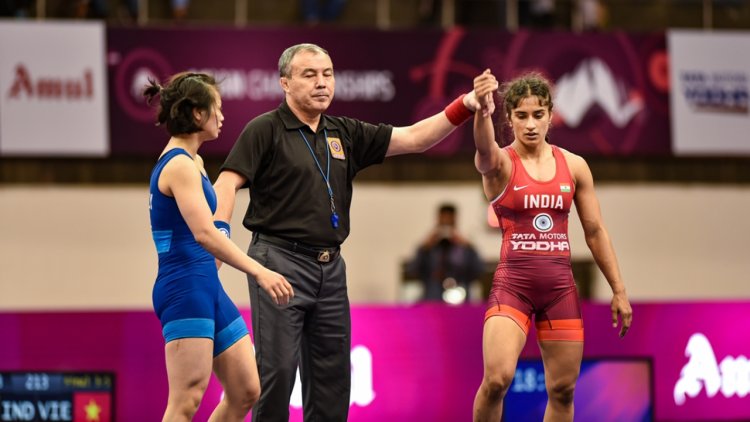 Vinesh Phogat Draws Unbeaten Yui Susaki in Paris Olympics Opener