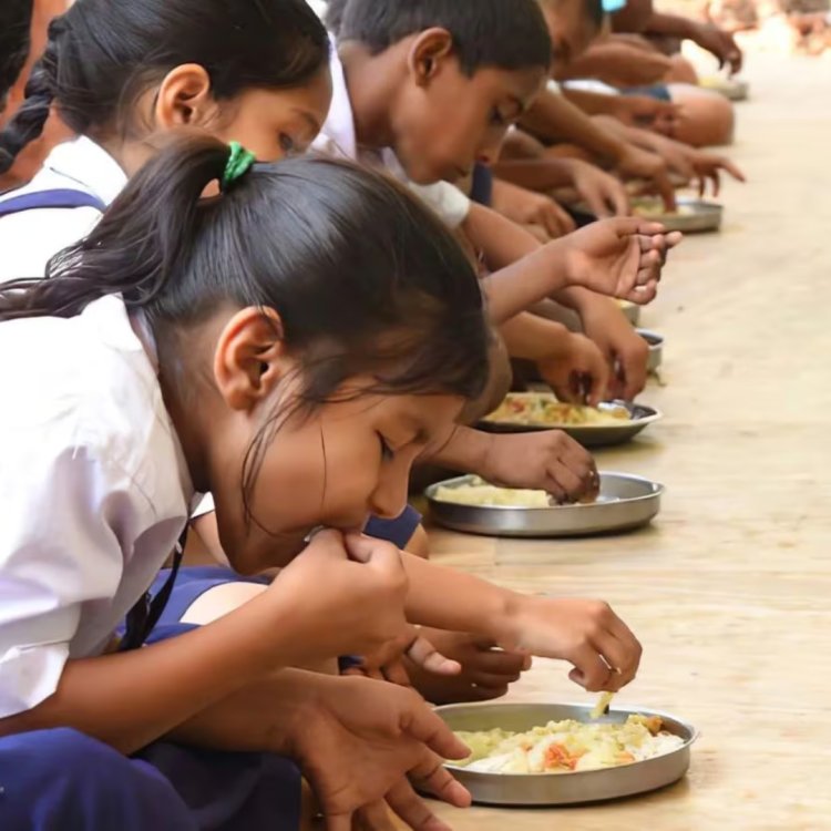 UP: 80 Students Fall Sick After Eating 'Chhole, Poori' At School In Deoria