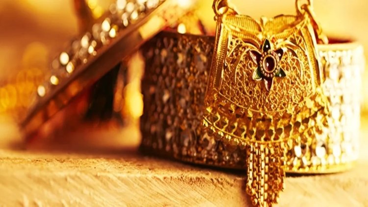 Gold Prices India, Aug 15: Check 18k, 22k, 24k Gold Price, New Record High Likely